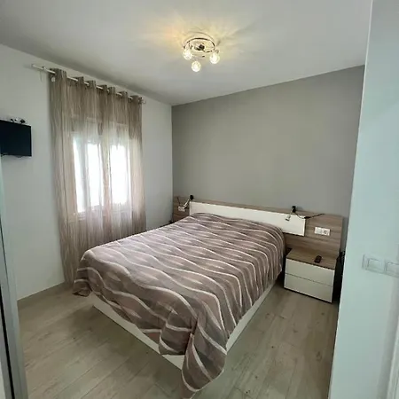 Cristianos || Apartament *